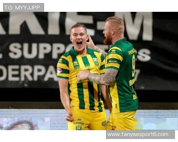 埃因霍温主帅强调球队如同F1赛车需不断优化并坚定信心走在正确道路上